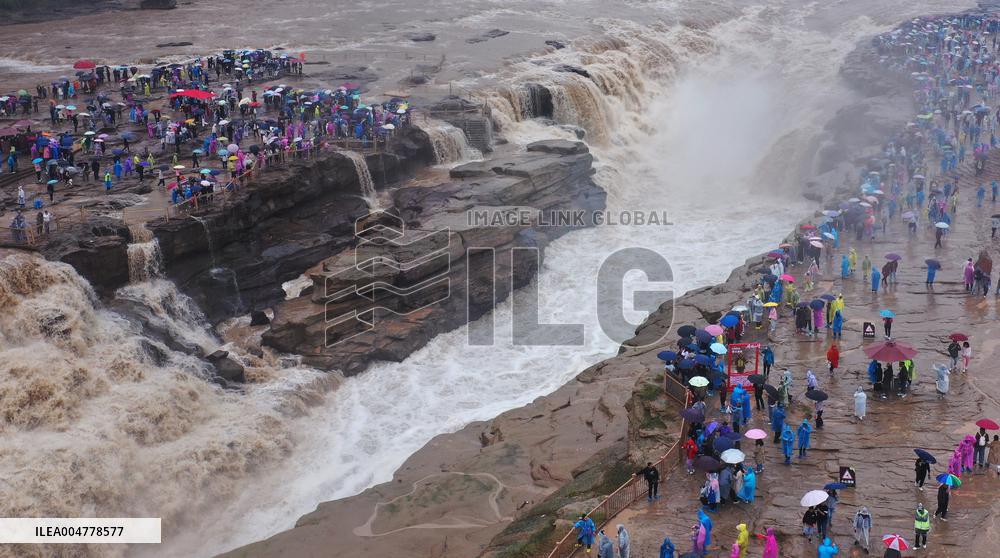 Yellow River Hukou Waterfall