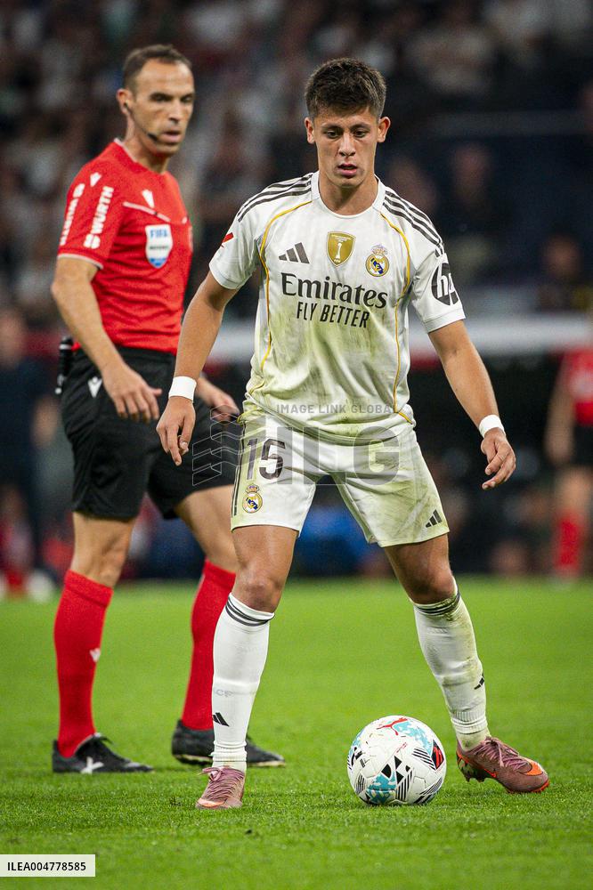 La Liga - Real Madrid v Villarreal Match