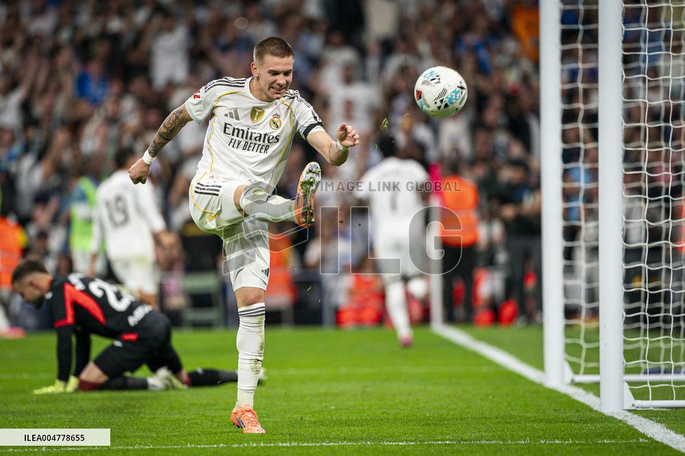 La Liga - Real Madrid v Villarreal Match
