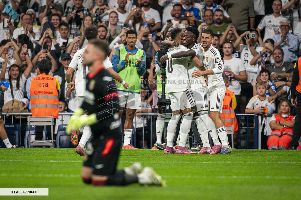 La Liga - Real Madrid v Villarreal Match