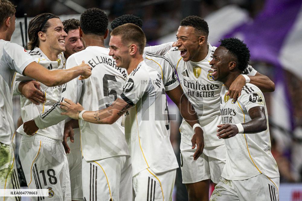 La Liga - Real Madrid v Villarreal Match