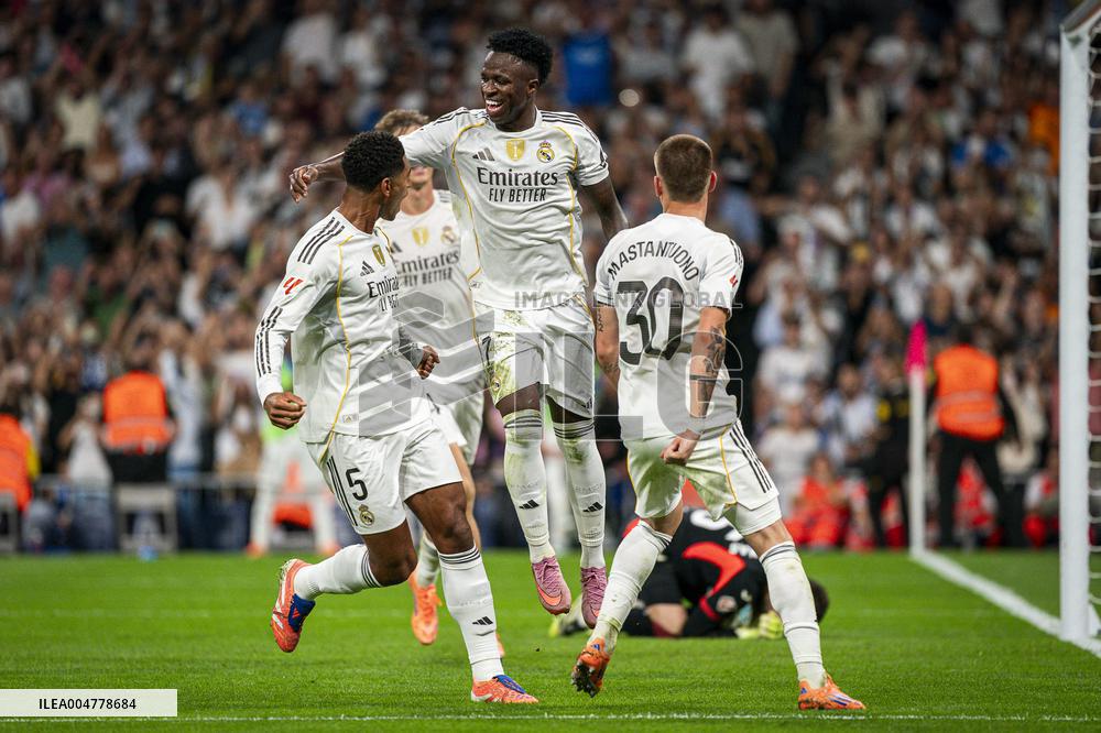 La Liga - Real Madrid v Villarreal Match