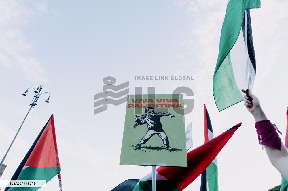 Demonstration in Support of Palestine Across Italy