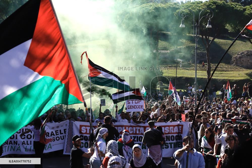 Demonstration in Support of Palestine Across Italy