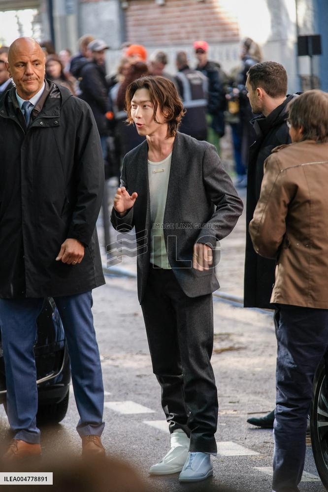 PFW - Sangwon Arrives At Maison Margiela Show