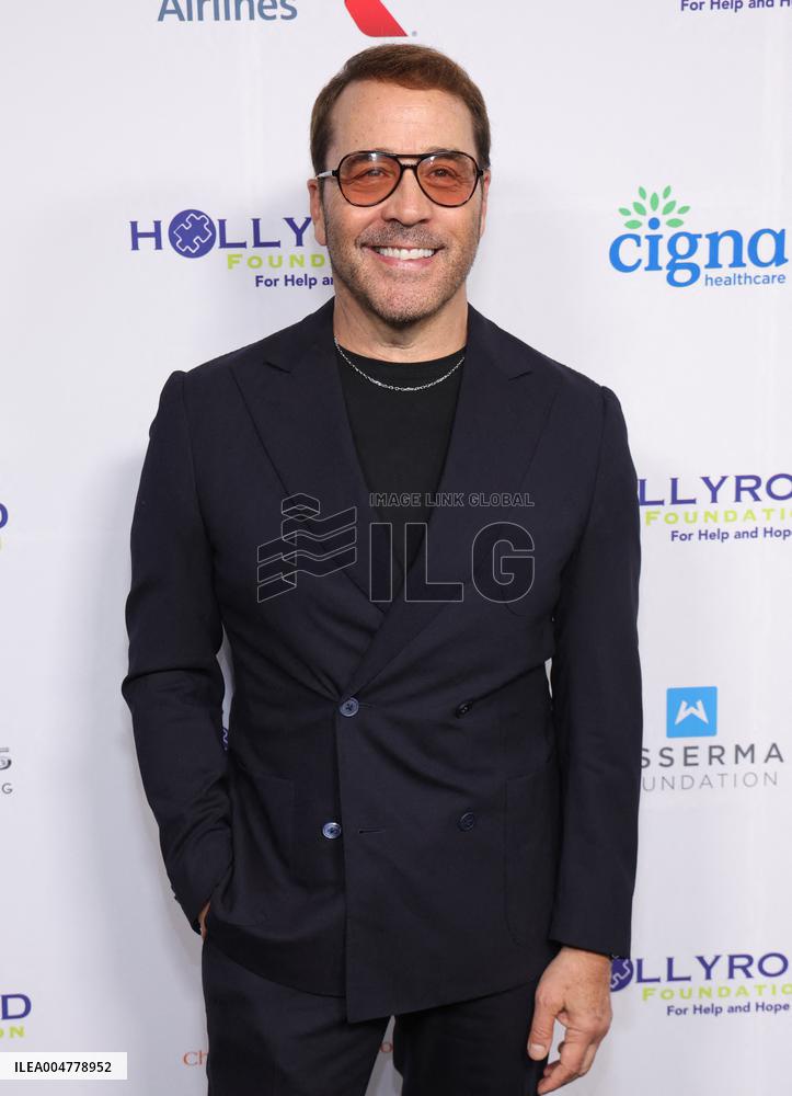 HollyRod Foundation's Annual DesignCare Gala - LA
