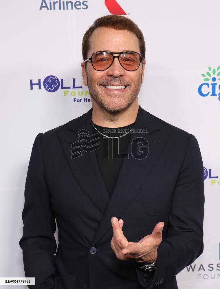HollyRod Foundation's Annual DesignCare Gala - LA