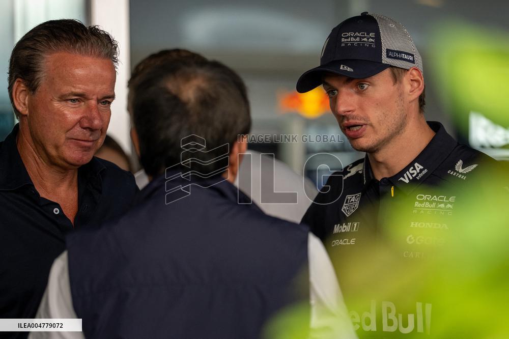 Singapore GP 2025 - Pilots and Managers Sighting