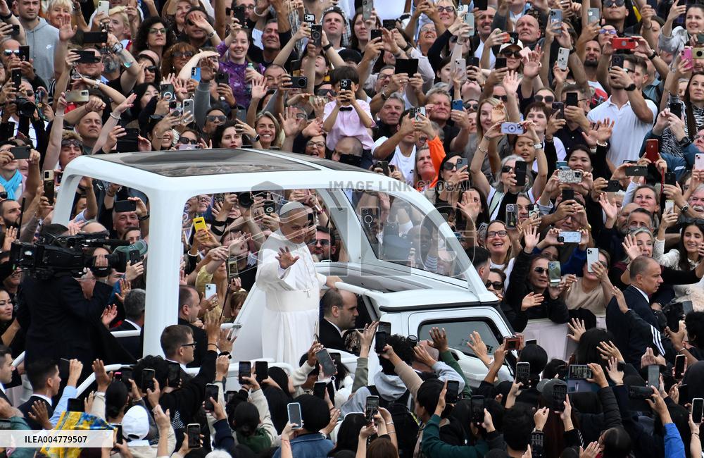 Pope Leo XIV Leads Jubilee of Missionaries and Migrants - Vatican