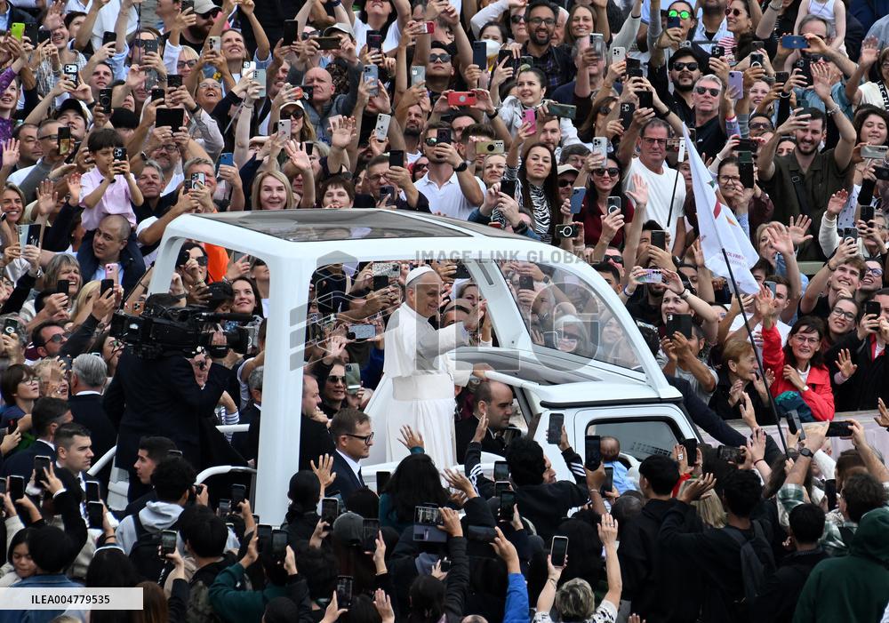 Pope Leo XIV Leads Jubilee of Missionaries and Migrants - Vatican