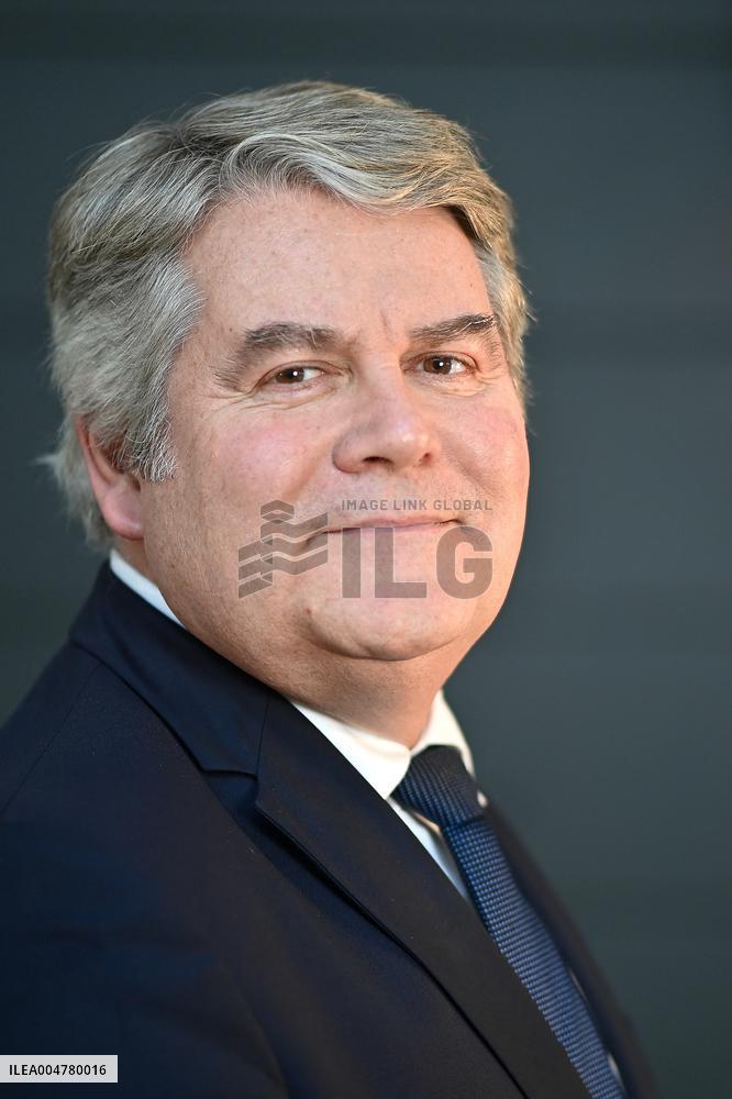 La Baule fiction politique Film Festival. FC