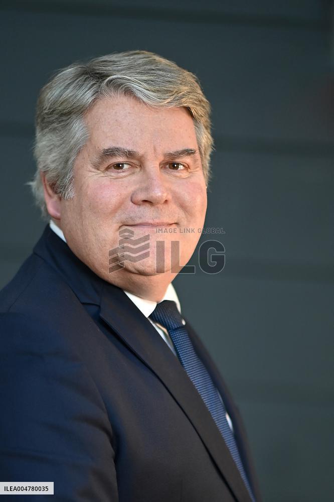 La Baule fiction politique Film Festival. FC