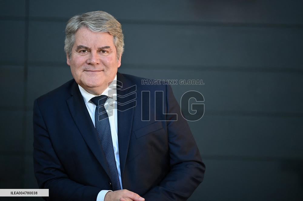 La Baule fiction politique Film Festival. FC