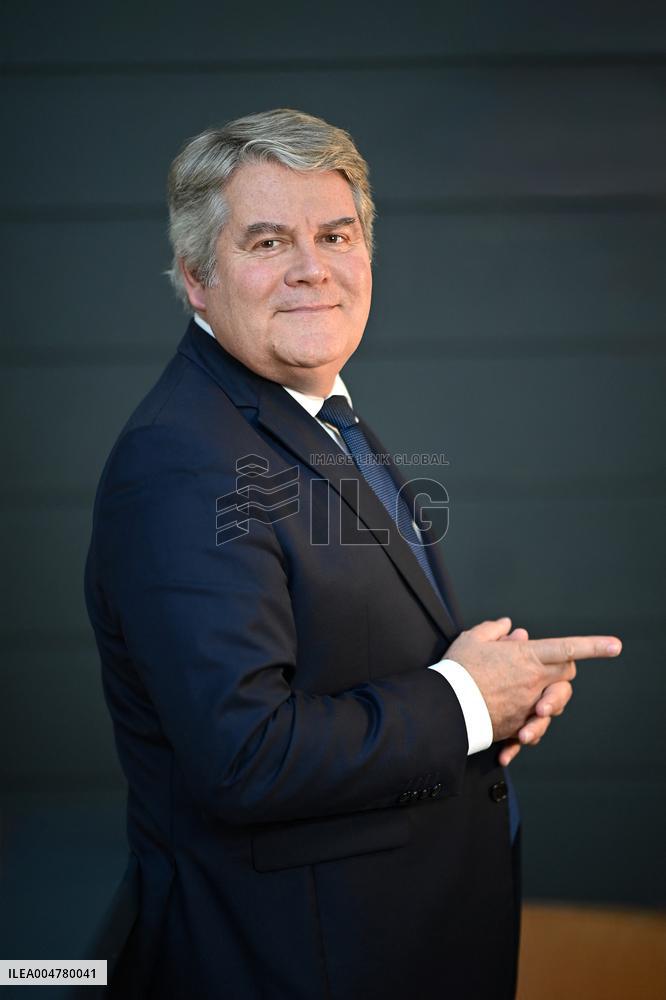 La Baule fiction politique Film Festival. FC