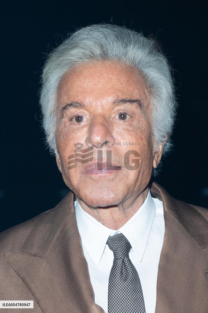 PFW Valentino Front Row