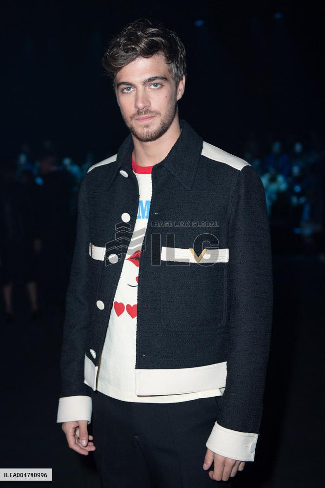 PFW Valentino Front Row