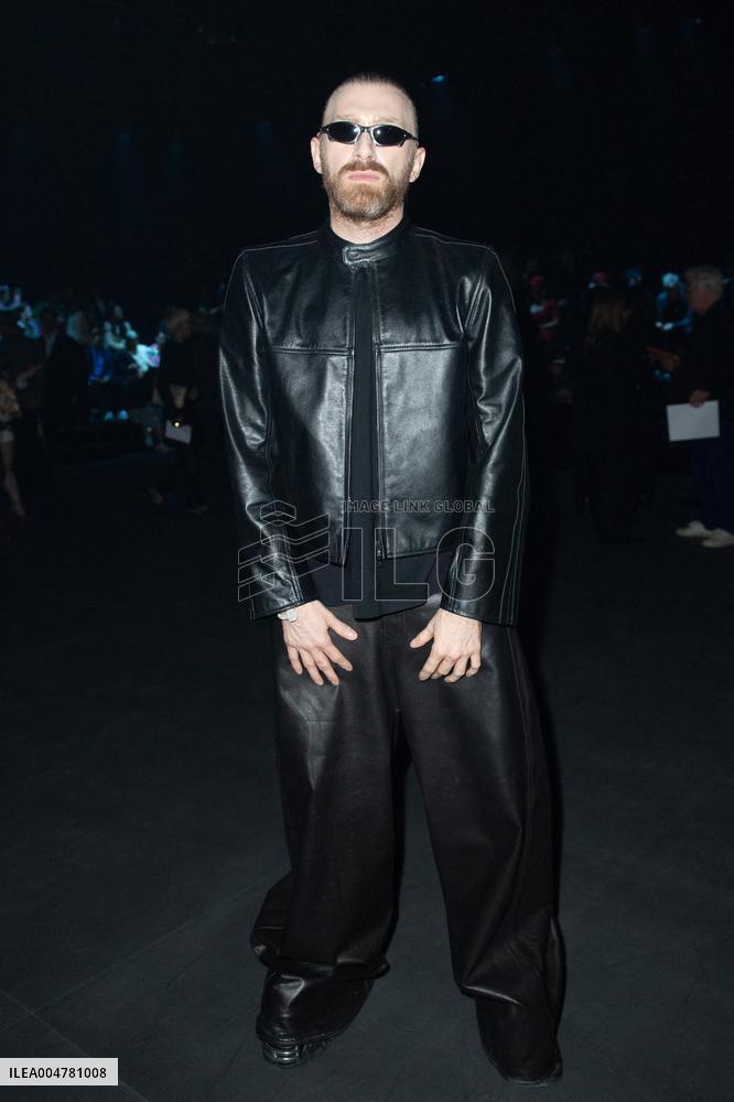 PFW Valentino Front Row