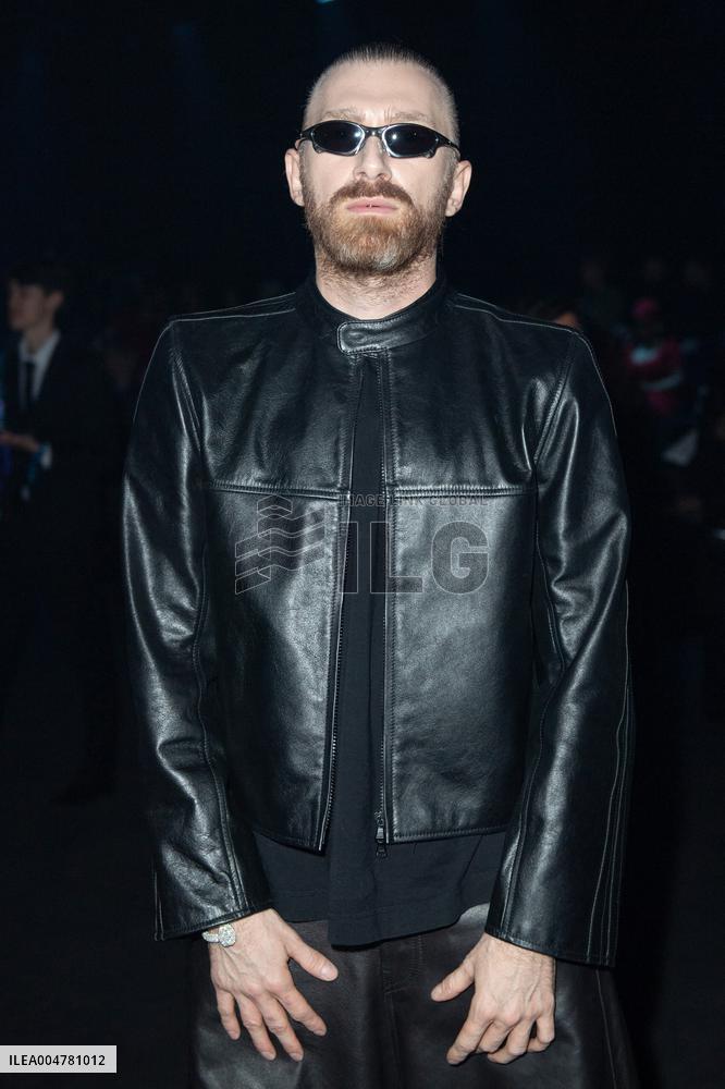 PFW Valentino Front Row