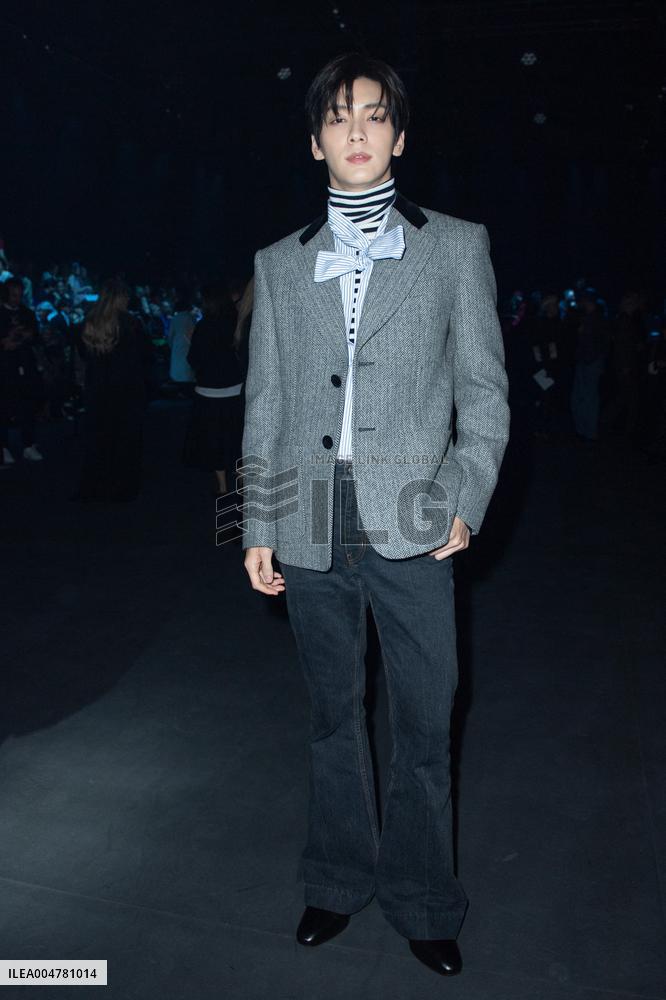 PFW Valentino Front Row