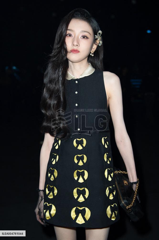 PFW Valentino Front Row