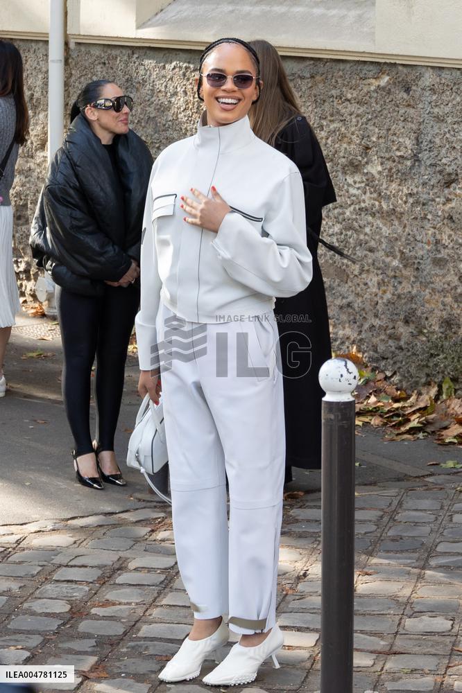 PFW - Lacoste Womenswear Spring-Summer - Arrivals NB