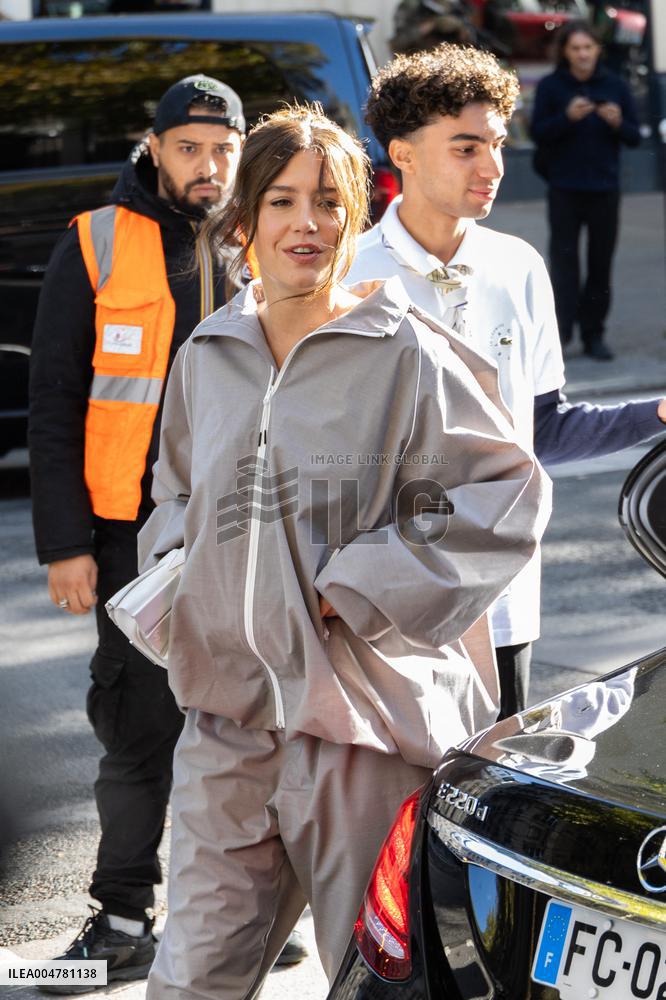 PFW - Lacoste Womenswear Spring-Summer - Arrivals NB