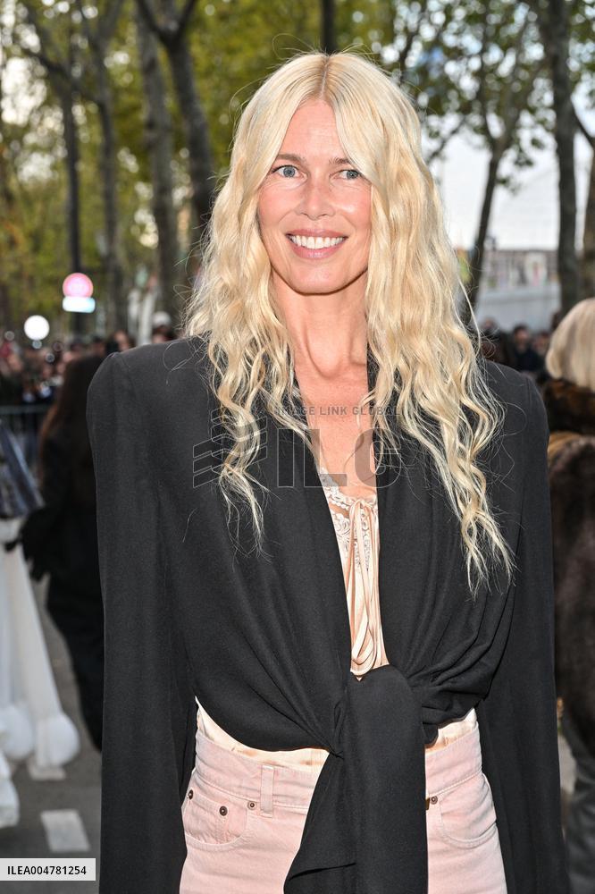 PFW Chloe Outside Arrivals