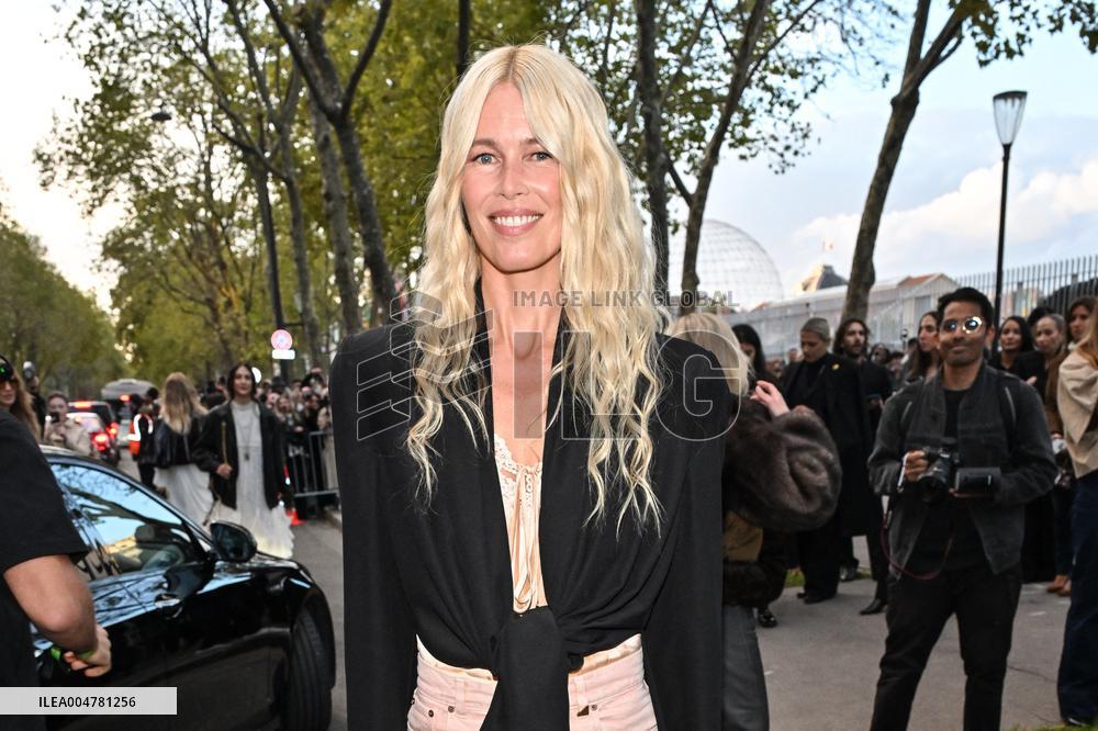 PFW Chloe Outside Arrivals