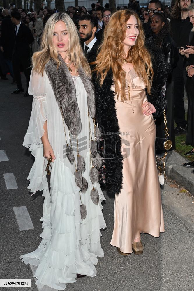 PFW Chloe Outside Arrivals