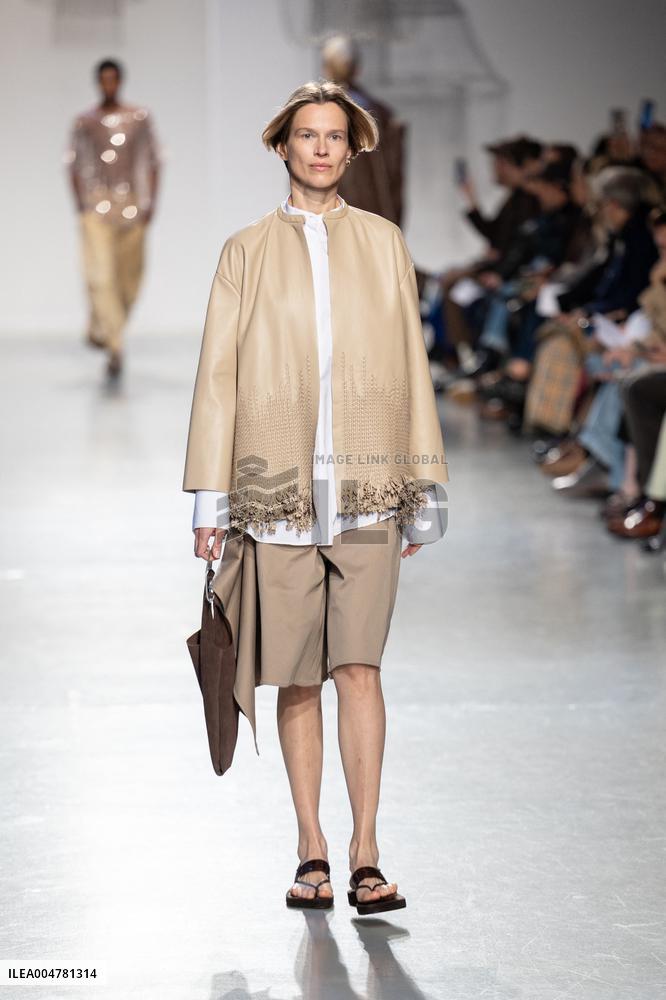 Runway Niccolo Pasqualetti Womenswear - PFW