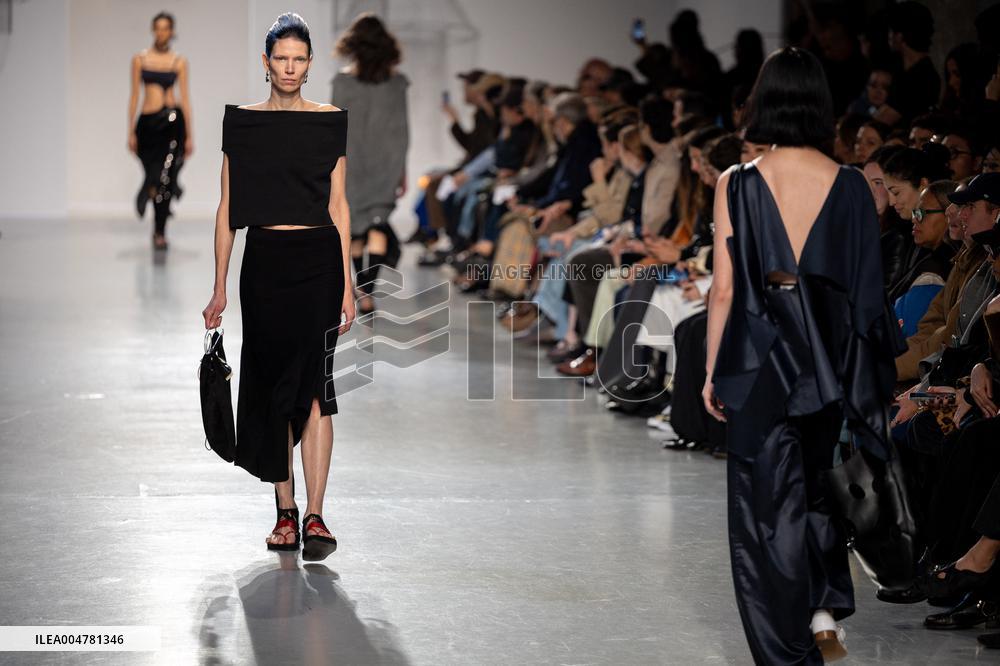 Runway Niccolo Pasqualetti Womenswear - PFW