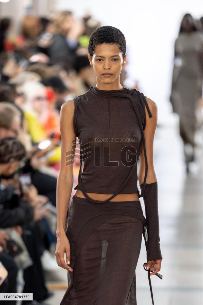 Runway Ottolinger Womenswear - PFW