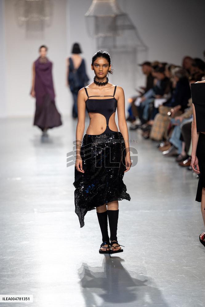 Runway Niccolo Pasqualetti Womenswear - PFW