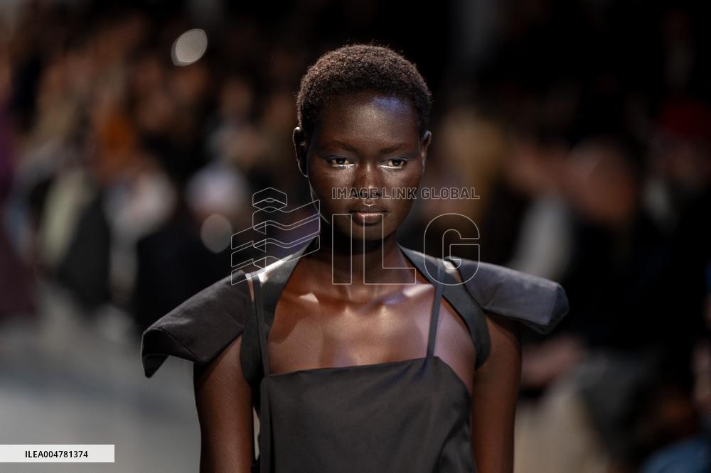 Runway Niccolo Pasqualetti Womenswear - PFW