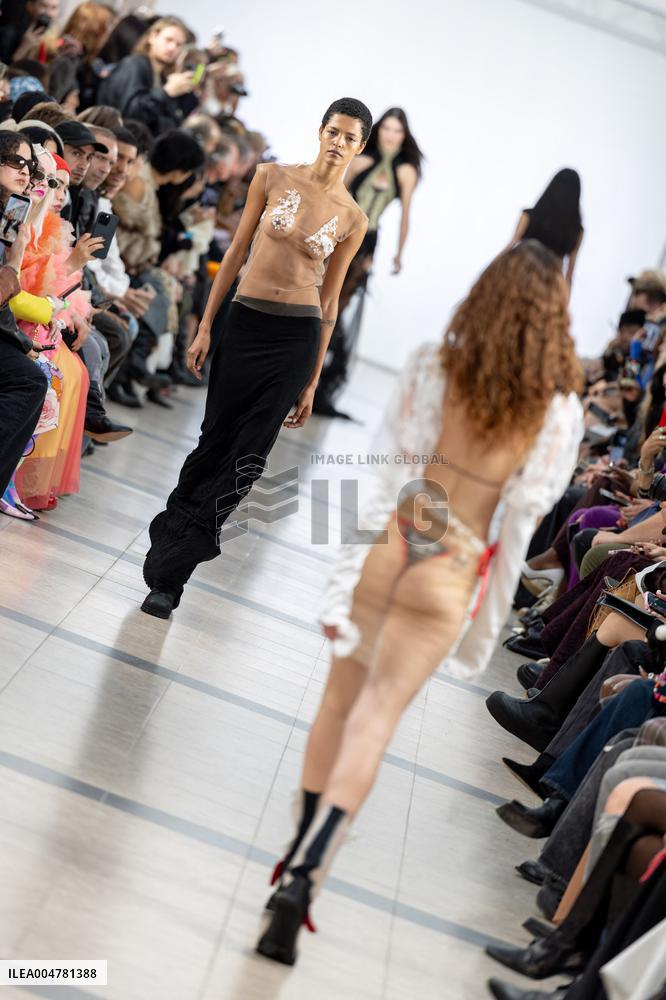 Runway Ottolinger Womenswear - PFW