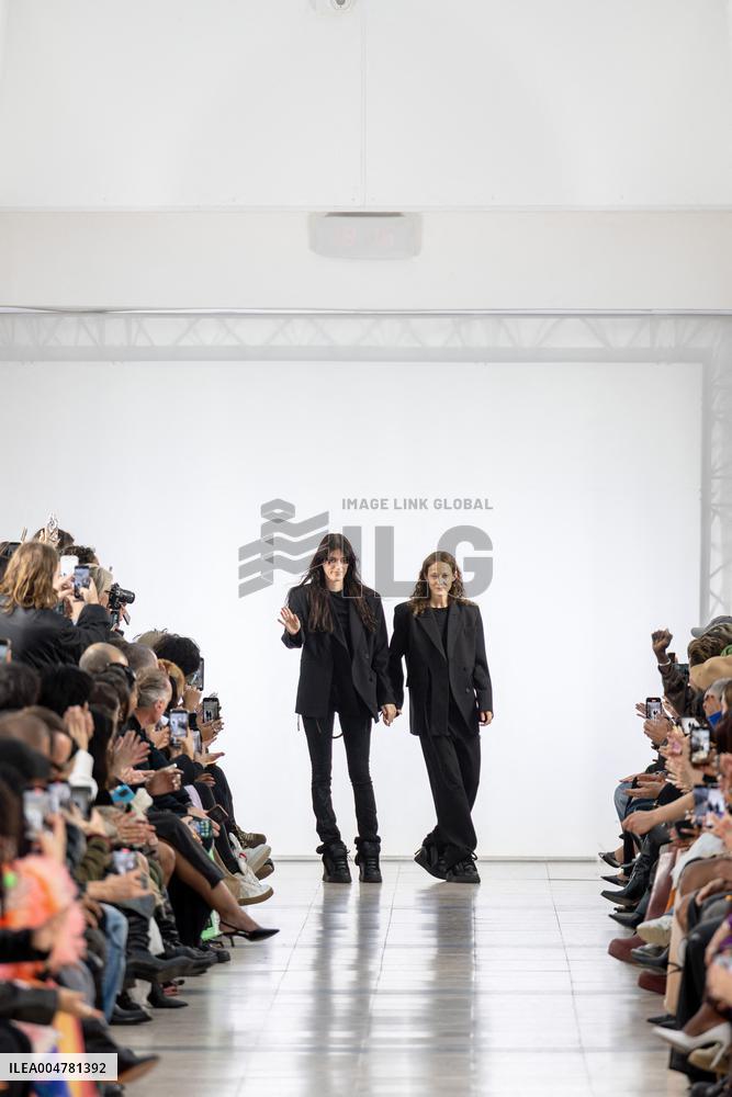 Runway Ottolinger Womenswear - PFW