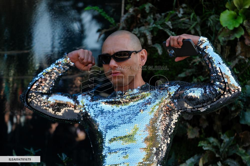 PFW - Jean Paul Gaultier Outside Arrivals