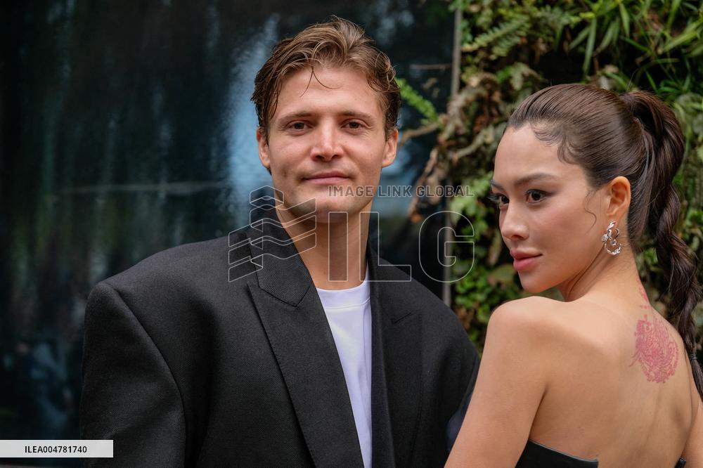 PFW - Jean Paul Gaultier Outside Arrivals