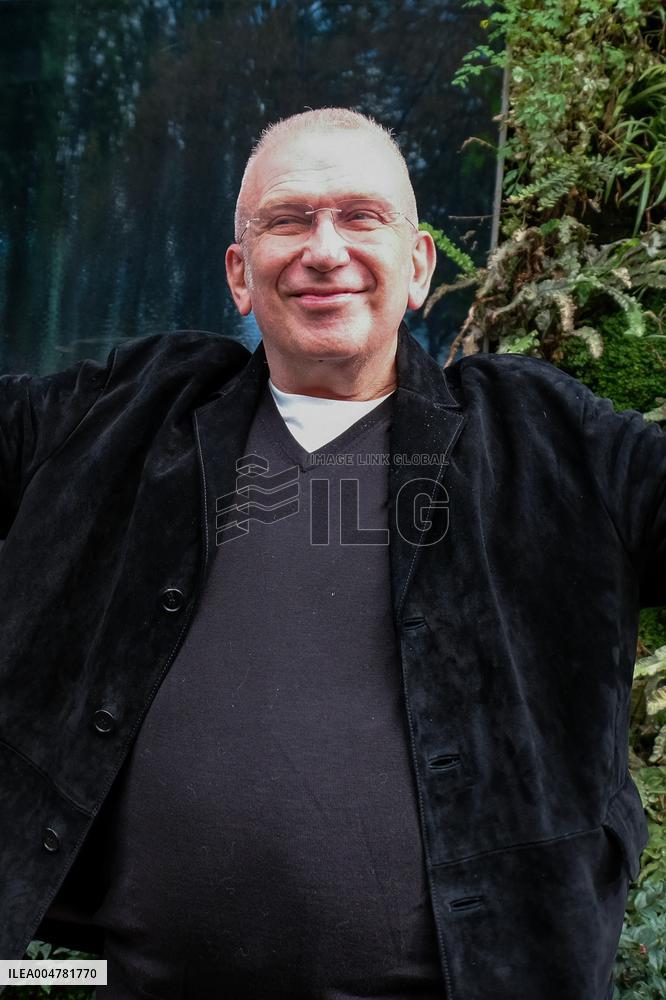 PFW - Jean Paul Gaultier Outside Arrivals