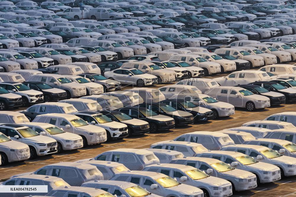 Nanjing Port Vehicles Export