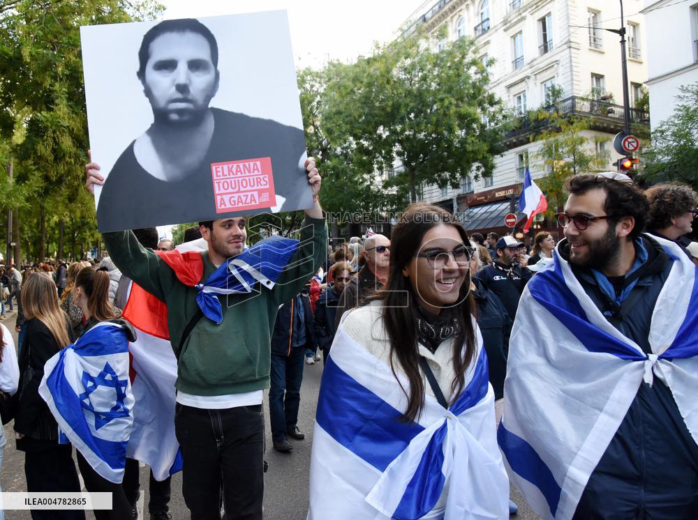 The Tous 7 Octobre Association Organizes A March For Hostages Held By Hamas - Paris