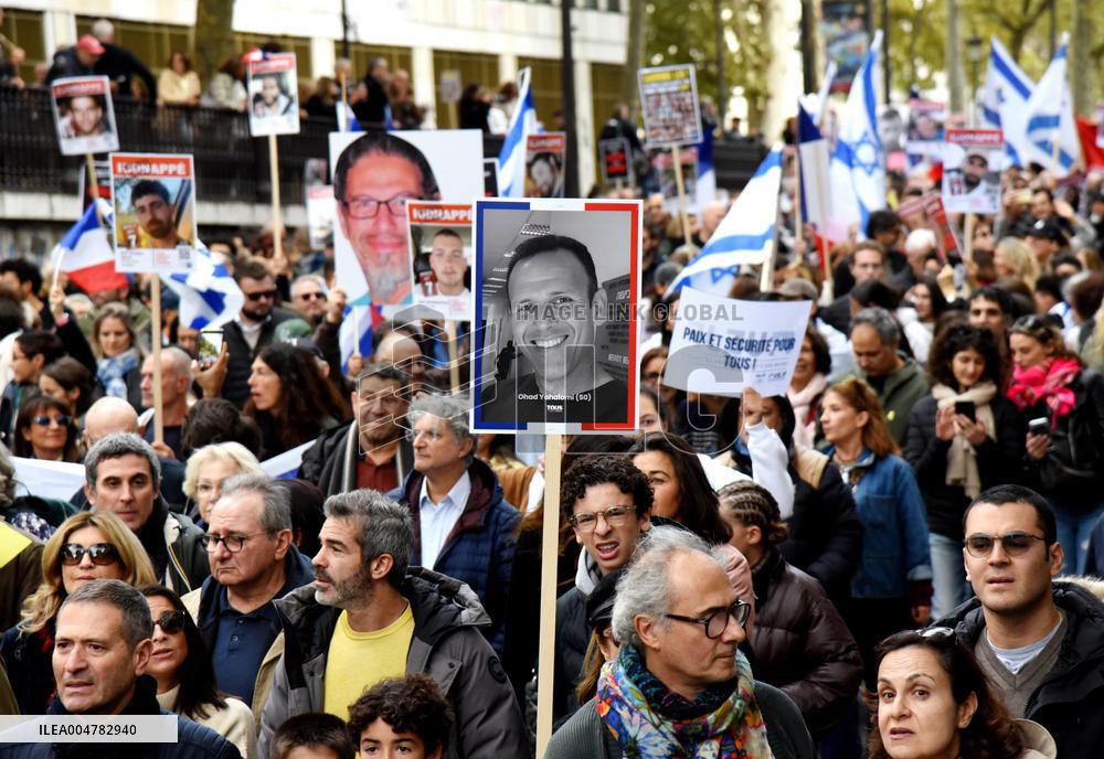 The Tous 7 Octobre Association Organizes A March For Hostages Held By Hamas - Paris