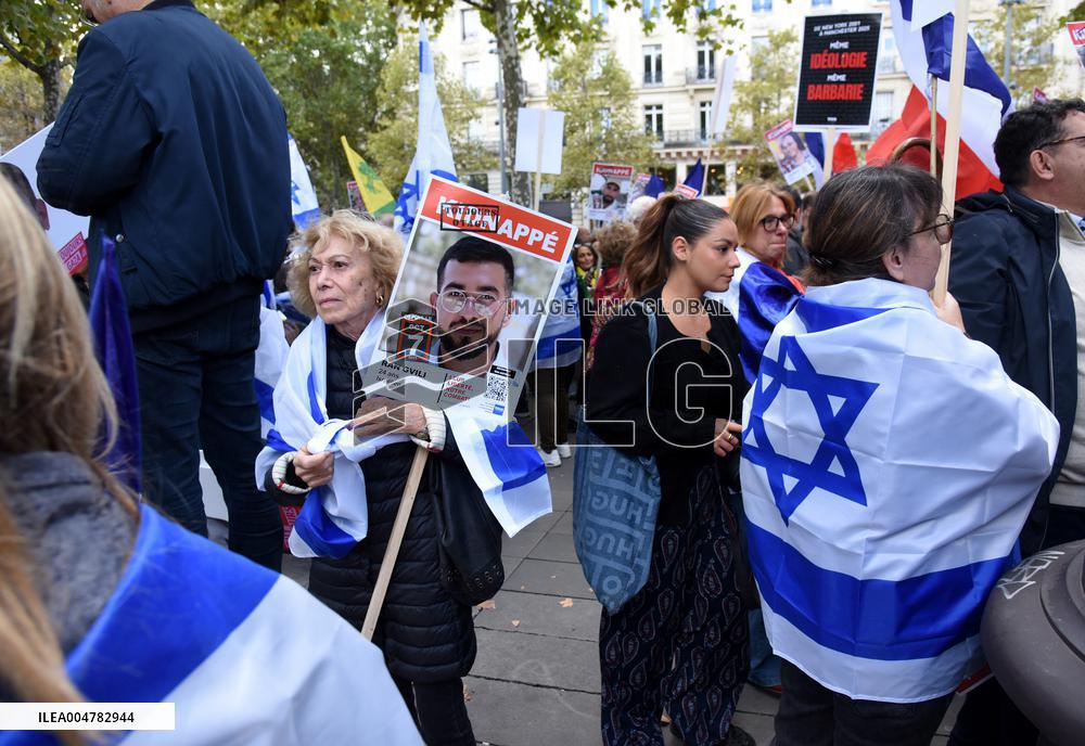 The Tous 7 Octobre Association Organizes A March For Hostages Held By Hamas - Paris