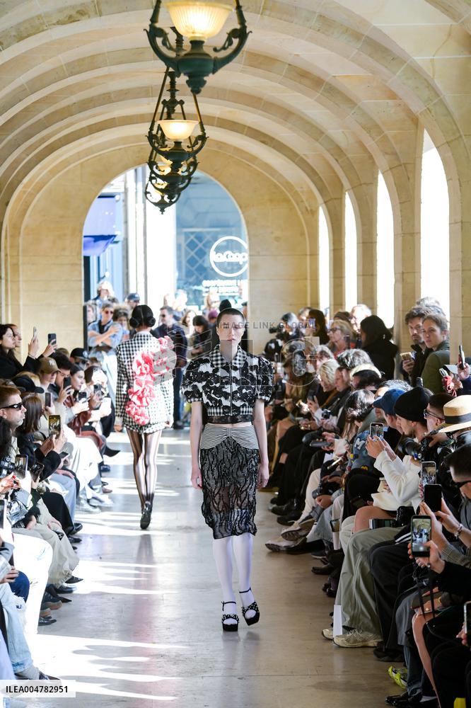 PFW - Shuting Qiu Runway