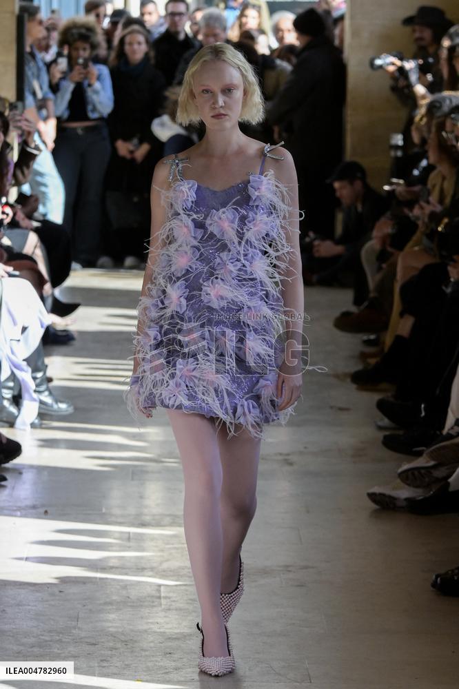 PFW - Shuting Qiu Runway