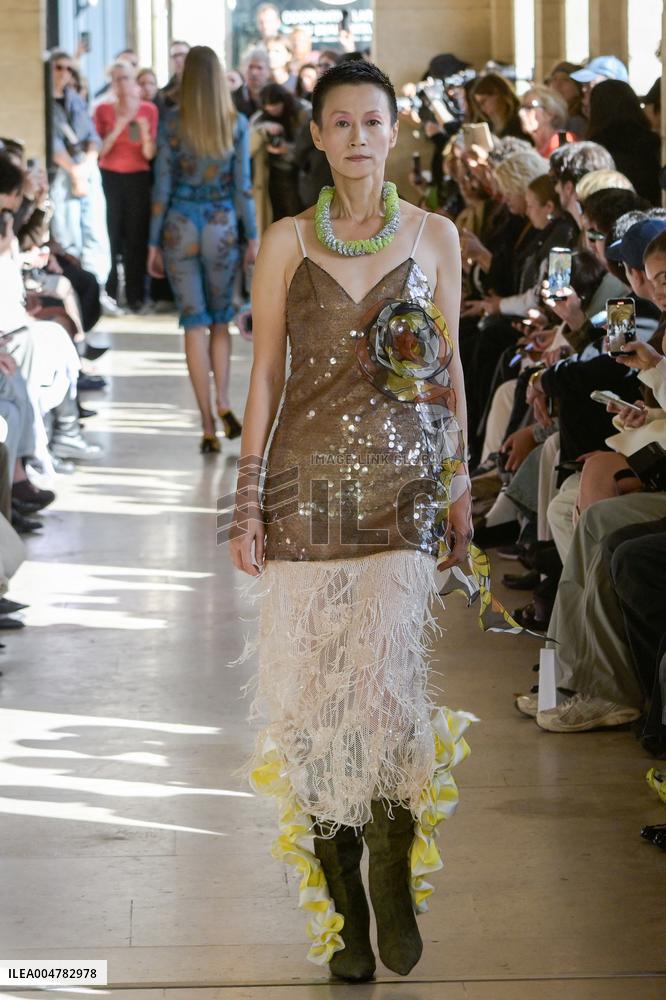 PFW - Shuting Qiu Runway