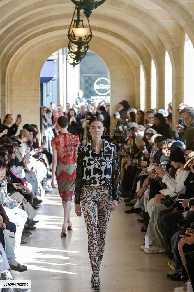 PFW - Shuting Qiu Runway