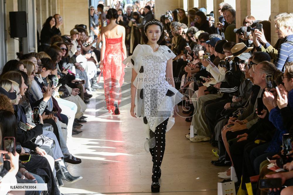 PFW - Shuting Qiu Runway