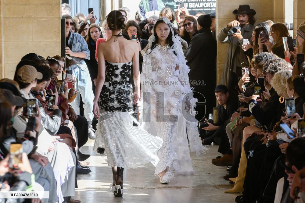 PFW - Shuting Qiu Runway