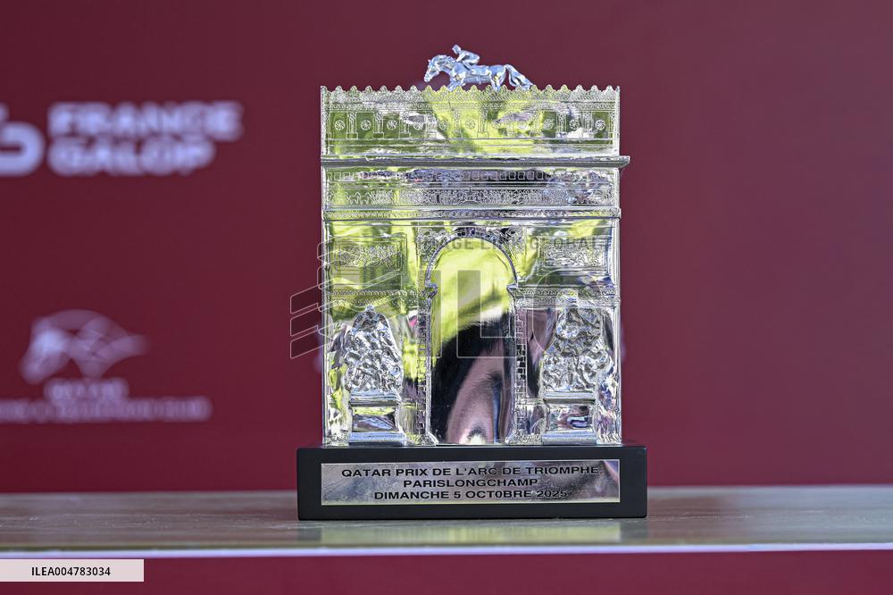 Qatar Arc de Triomphe - Paris